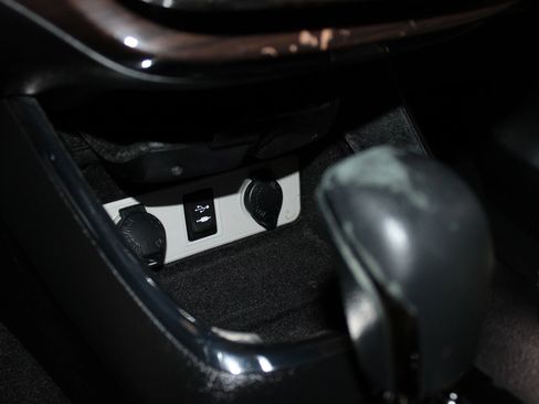 Used 2014 Toyota Avalon XLE FWD image 20
