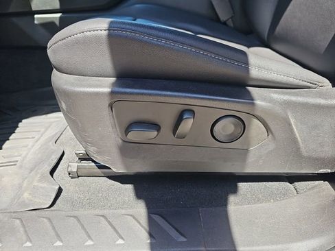 Used 2023 GMC Canyon Elevation w/ Elevation Premium Package AWD/4WD image 20
