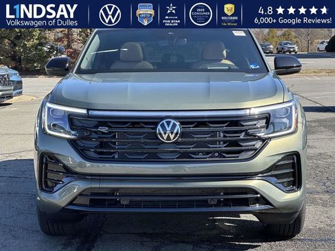New 2026 Volkswagen Atlas Cross Sport SEL R-Line image 2