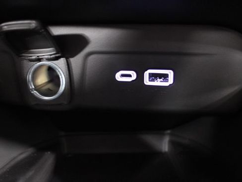 New 2026 Chevrolet Trax RS w/ Sunroof Package FWD image 48