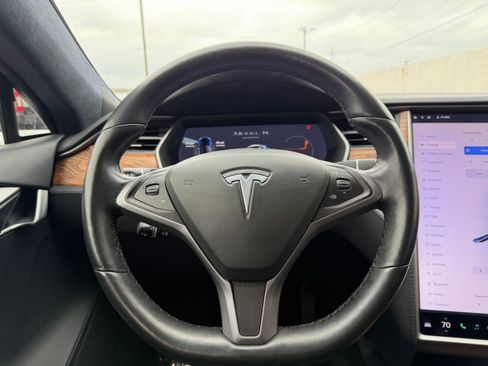 Used 2020 Tesla Model S Long Range image 13
