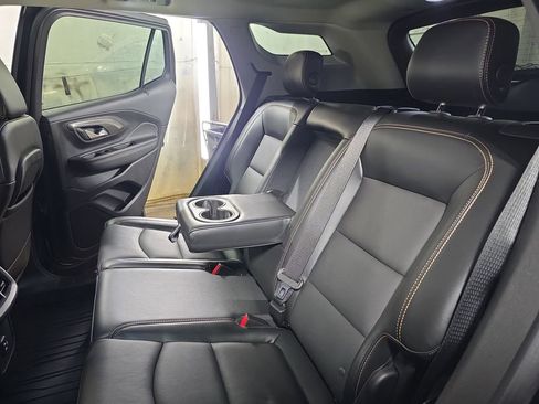 Used 2019 GMC Terrain SLT w/ Preferred Package image 14