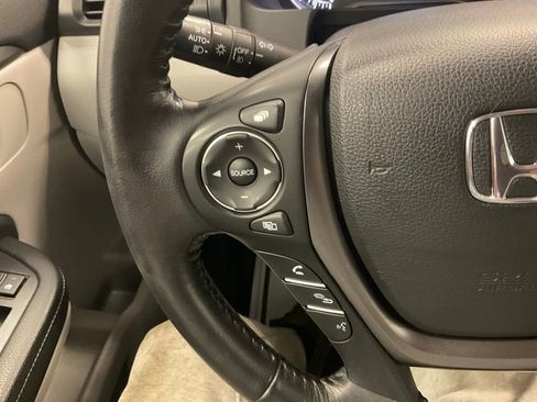 Used 2019 Honda Ridgeline RTL-T image 16