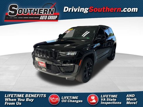 Used 2025 Jeep Grand Cherokee Limited w/ Black Appearance Package AWD/4WD image 1