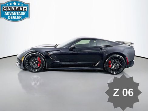 Used 2015 Chevrolet Corvette Z06 w/ Z07 Performance Package RWD image 8