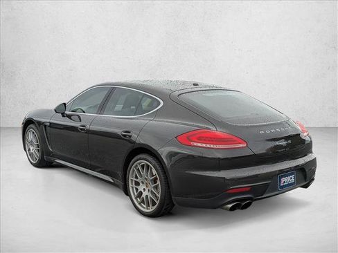 Used 2015 Porsche Panamera 4S image 7
