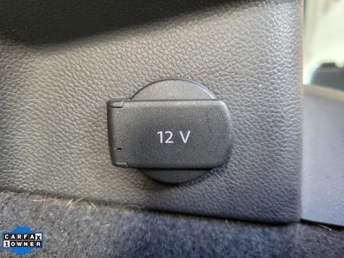 Used 2019 Volkswagen Tiguan S image 8