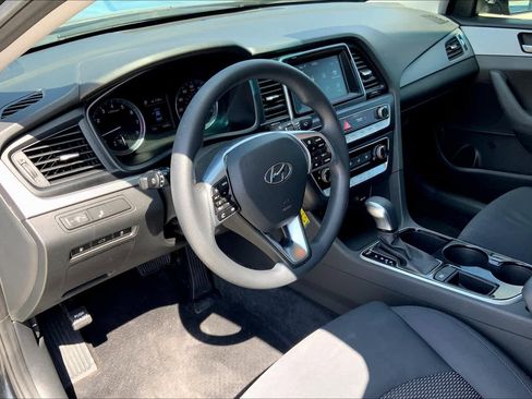 Used 2019 Hyundai Sonata SE image 18