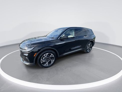 New 2026 Lincoln Nautilus Premier w/ Equipment Group 102A image 4