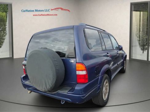 Used 2003 Suzuki XL7 2WD image 2