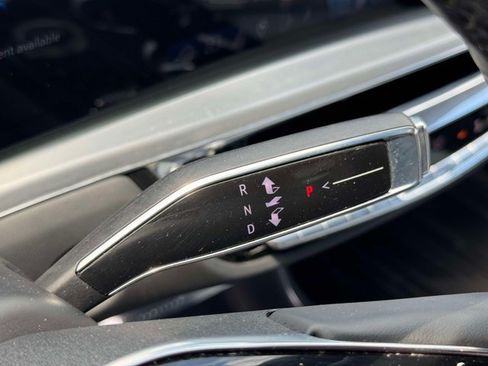 Certified 2023 Cadillac Lyriq 2WD image 11