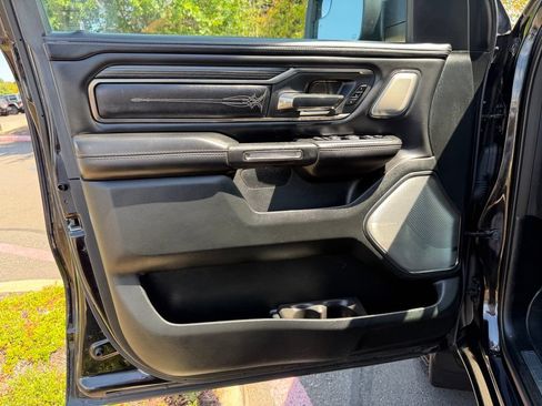 Used 2021 RAM 1500 Limited AWD/4WD image 11