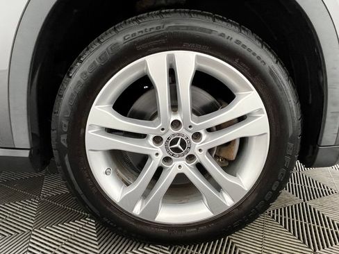 Used 2018 Mercedes-Benz GLA 250 4MATIC image 15