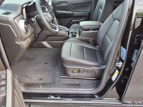 Certified 2023 Chevrolet Colorado LT w/ LT Convenience Package III image 12