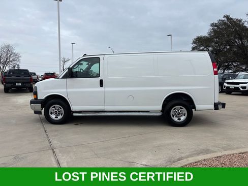 Used 2024 GMC Savana 2500 Work Van w/ Driver Convenience Package image 2