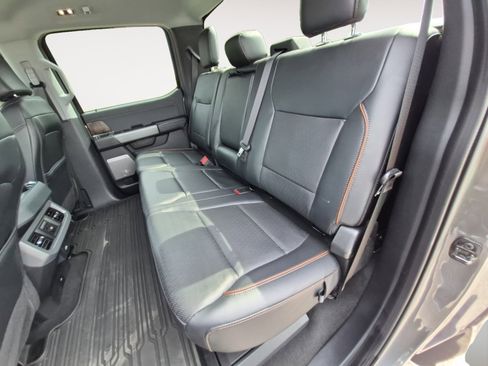 Used 2025 Ford F250 Lariat w/ Tremor Off-Road Package AWD/4WD image 23