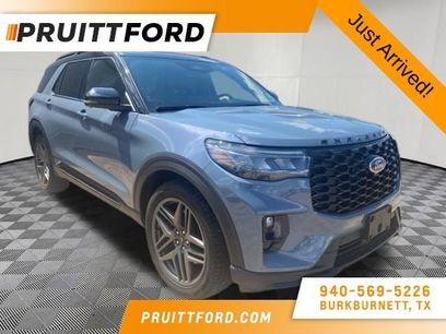 Used 2025 Ford Explorer ST