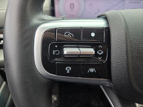 Used 2025 Genesis GV80 2.5T Standard AWD/4WD image 19