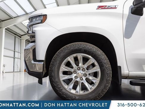 Used 2019 Chevrolet Silverado 1500 LTZ w/ LTZ Premium Package AWD/4WD image 30