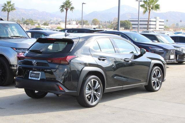 Certified 2025 Lexus UX 300h FWD image 21