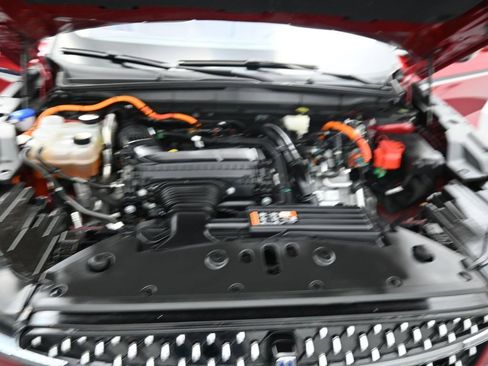 Used 2025 Lincoln Nautilus Premier image 36