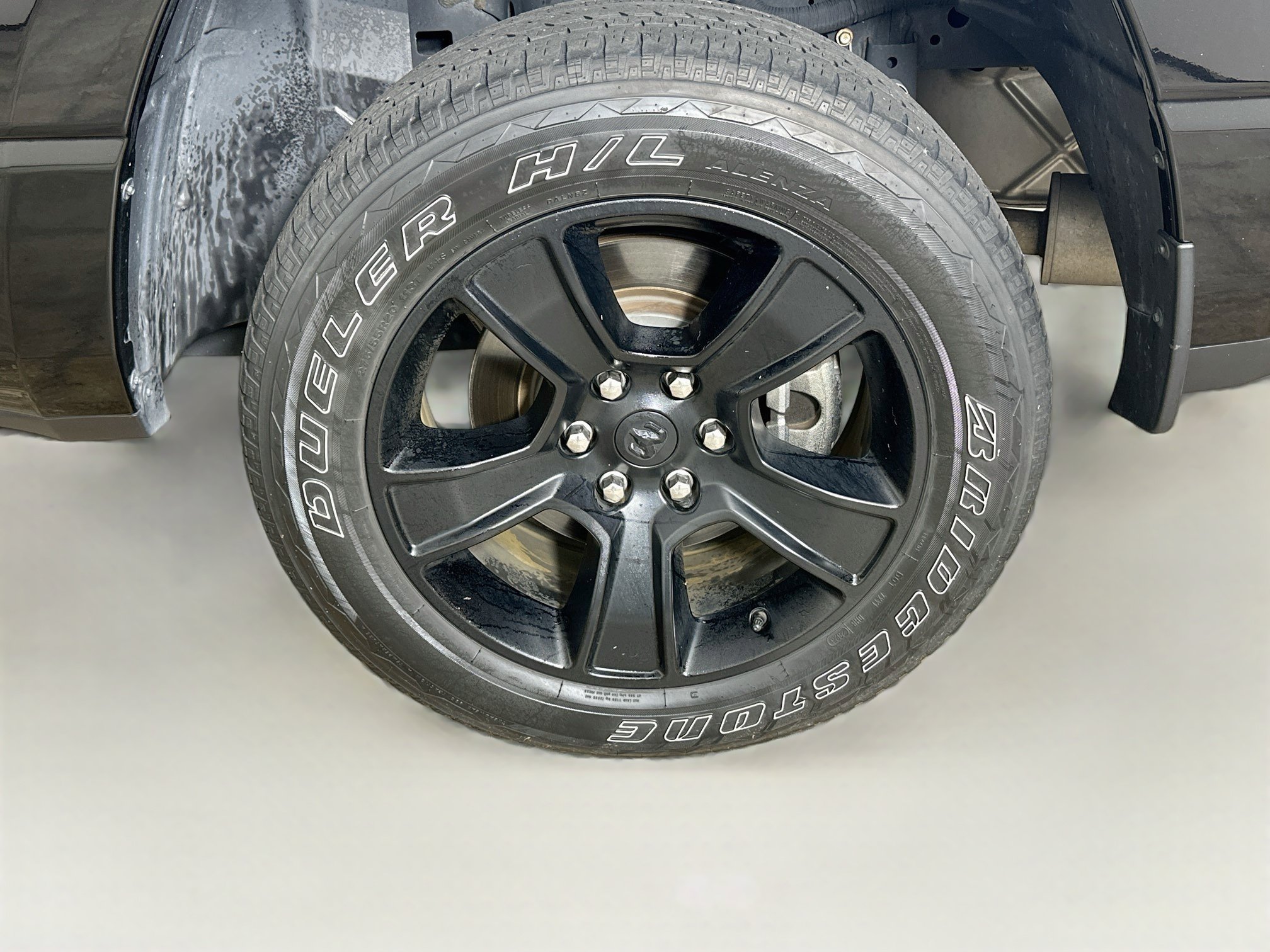 Used 2024 RAM 1500 Big Horn AWD/4WD image 11