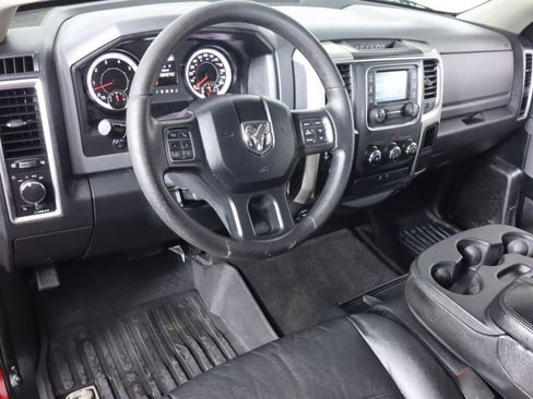 Used 2017 RAM 1500 Classic SLT image 9