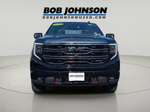 Used 2023 GMC Sierra 1500 AT4 w/ AT4 Premium Package AWD/4WD image 2