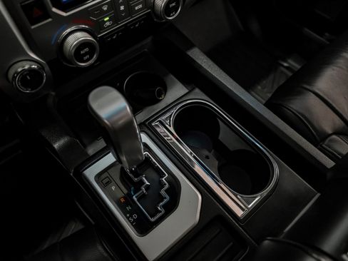 Used 2017 Toyota Tundra Limited image 24