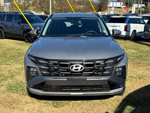 Certified 2025 Hyundai Tucson SEL image 2