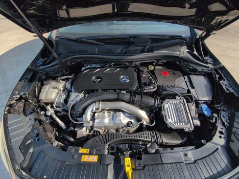 Used 2024 Mercedes-Benz GLA 250 4MATIC image 31