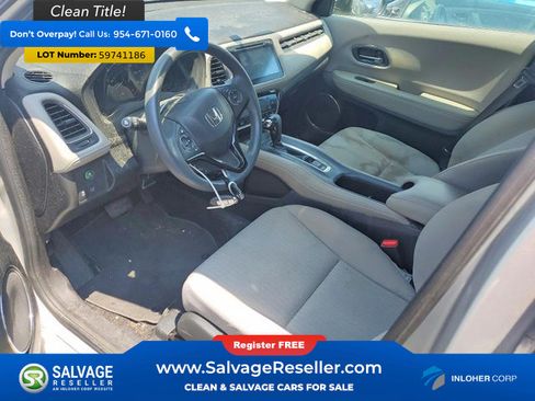 Used 2016 Honda HR-V EX image 9