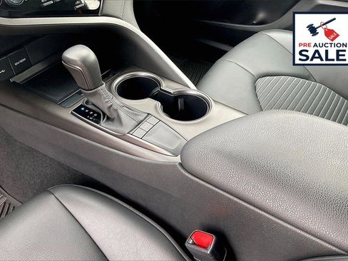 Used 2023 Toyota Camry SE image 17