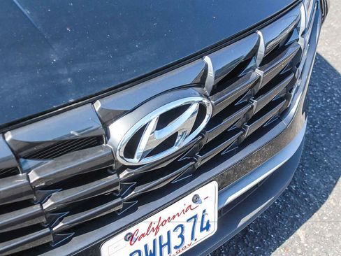 Used 2023 Hyundai Tucson SE FWD image 14