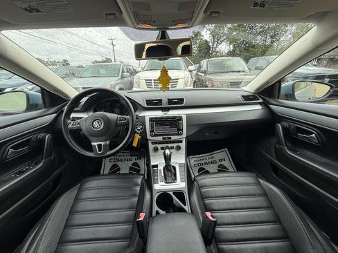 Used 2013 Volkswagen CC Sport image 14