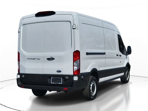 Certified 2019 Ford Transit 250 148 Medium Roof image 4