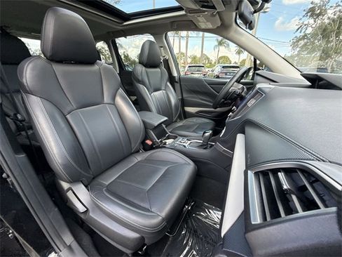 Used 2023 Subaru Forester Limited image 26