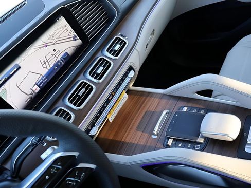 New 2026 Mercedes-Benz GLS 450 GLS 450 image 22