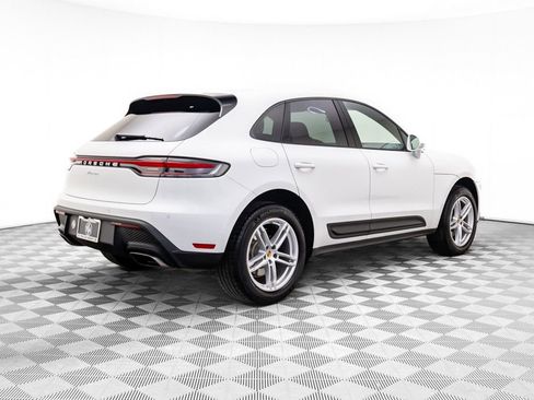 Used 2025 Porsche Macan image 7