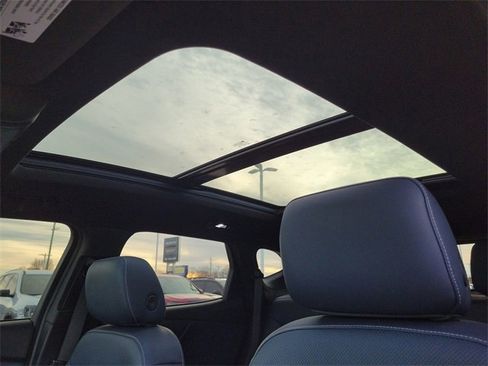 Used 2023 Chevrolet Blazer RS w/ Driver Confidence II Package image 22