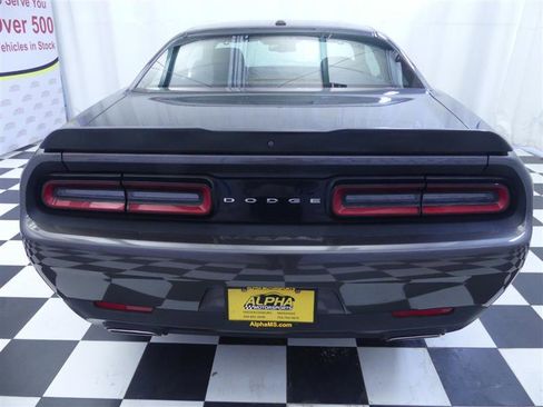 Used 2023 Dodge Challenger SXT image 7