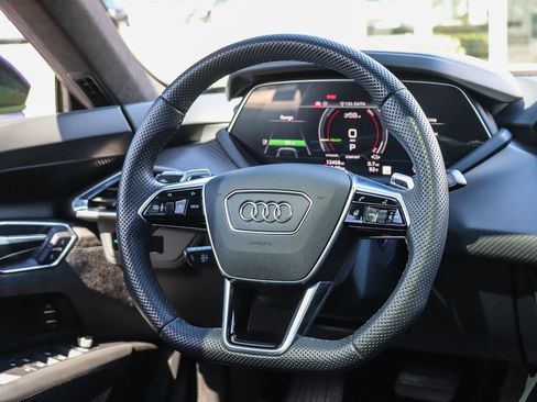 Used 2024 Audi e-tron GT Prestige AWD/4WD image 15