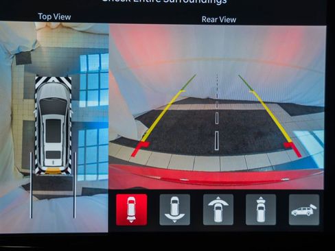 New 2026 Chrysler Pacifica Select image 36