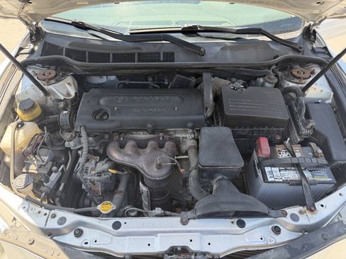 Used 2009 Toyota Camry LE FWD image 14
