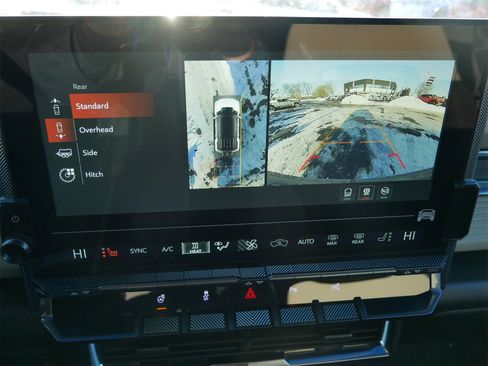 New 2026 GMC Hummer EV SUV image 13