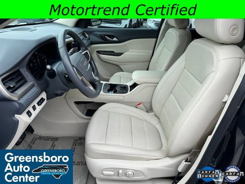 Used 2022 GMC Acadia Denali w/ Denali Technology Package AWD/4WD image 9