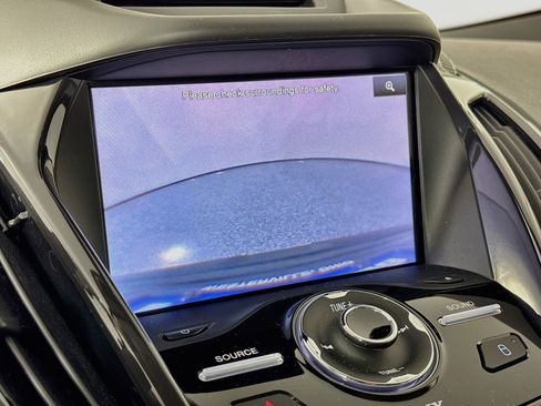 Used 2013 Ford Escape Titanium w/ Parking Technology Pkg FWD image 13