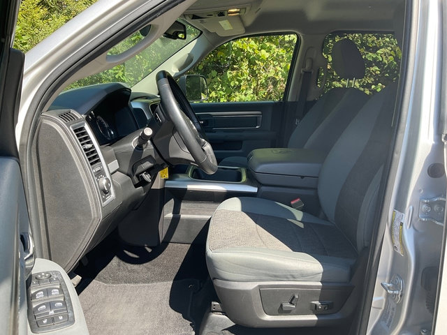 Used 2017 RAM 1500 Big Horn AWD/4WD image 11