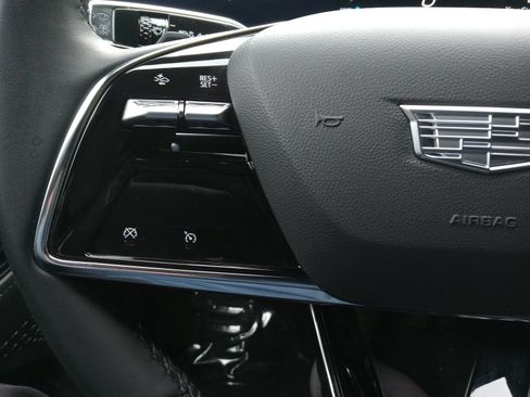 Used 2024 Cadillac Lyriq Tech AWD/4WD image 20