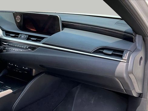 Used 2019 Lexus ES 350 FWD image 18